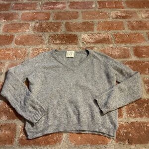 Jumper Size 1 Gray & silver V-Neck Cashmere Sweater with Ribbed Cuffs